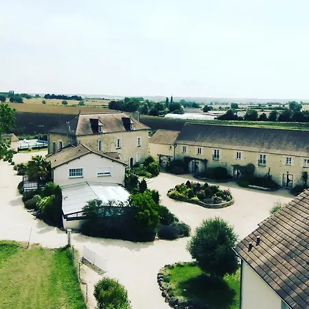 Villa La Rimbertiere Thuré Esterno foto